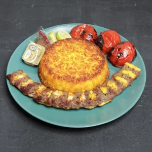 ته چین نگین داری رستوران ته چین طلایی